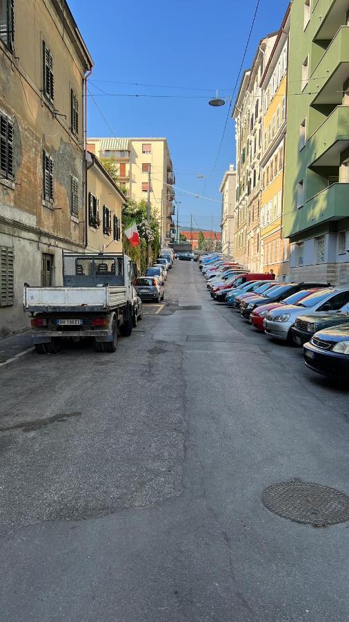 Appartamento Al Castello Trieste Exterior photo